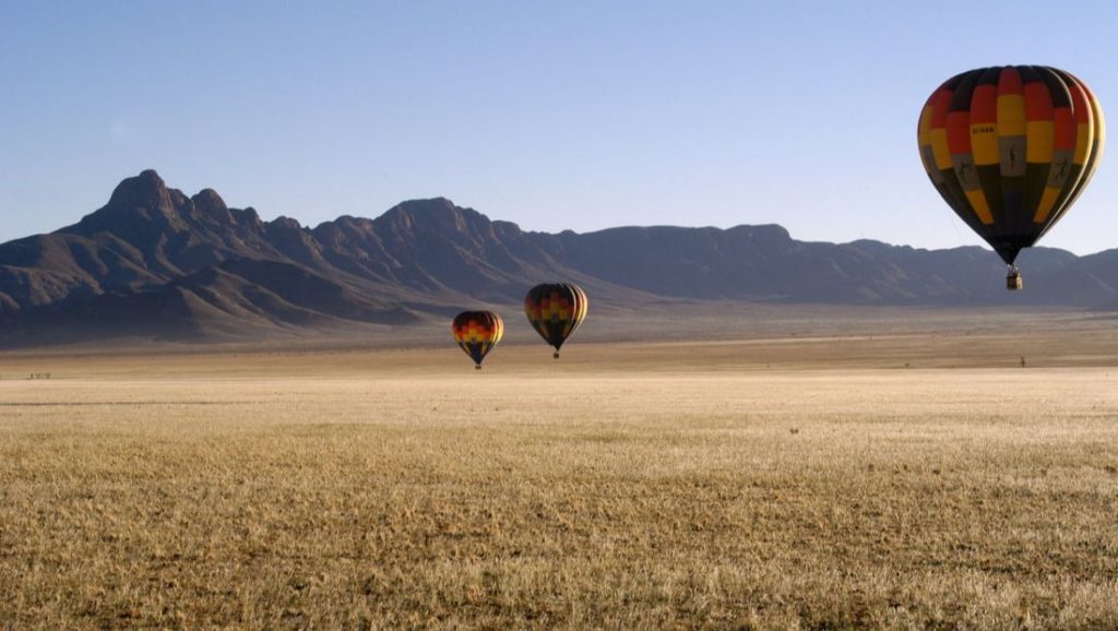 three-balloons-in-flight